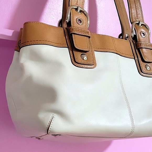 COACHF13732LeatherShoulderBag - Picture 6 of 14